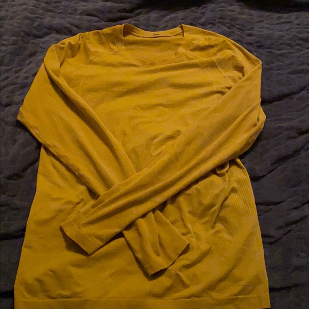 Lululemon Metal Vent Tech Long Sleeve 2.0